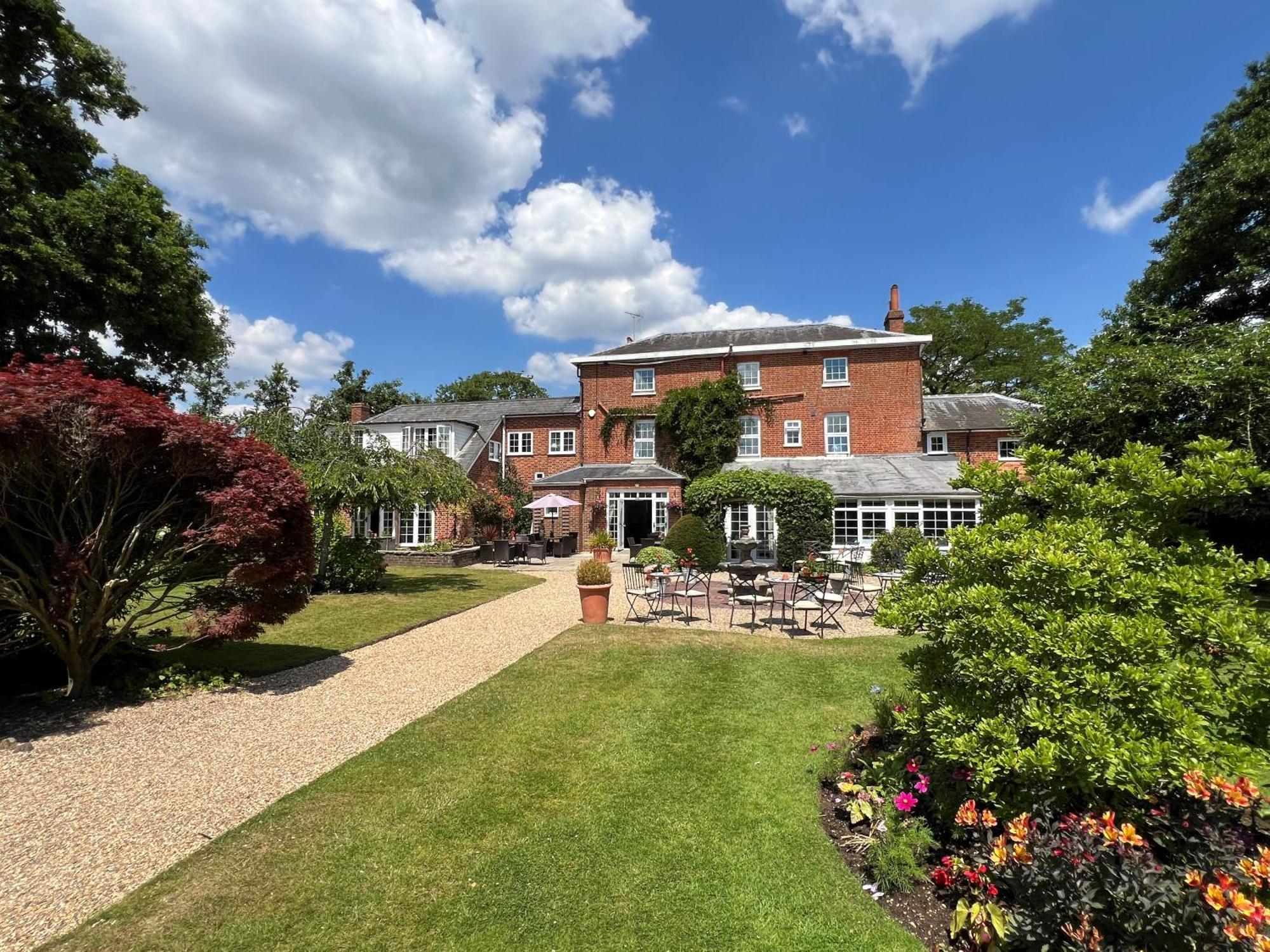 The Mill House Hotel Reading Exterior photo